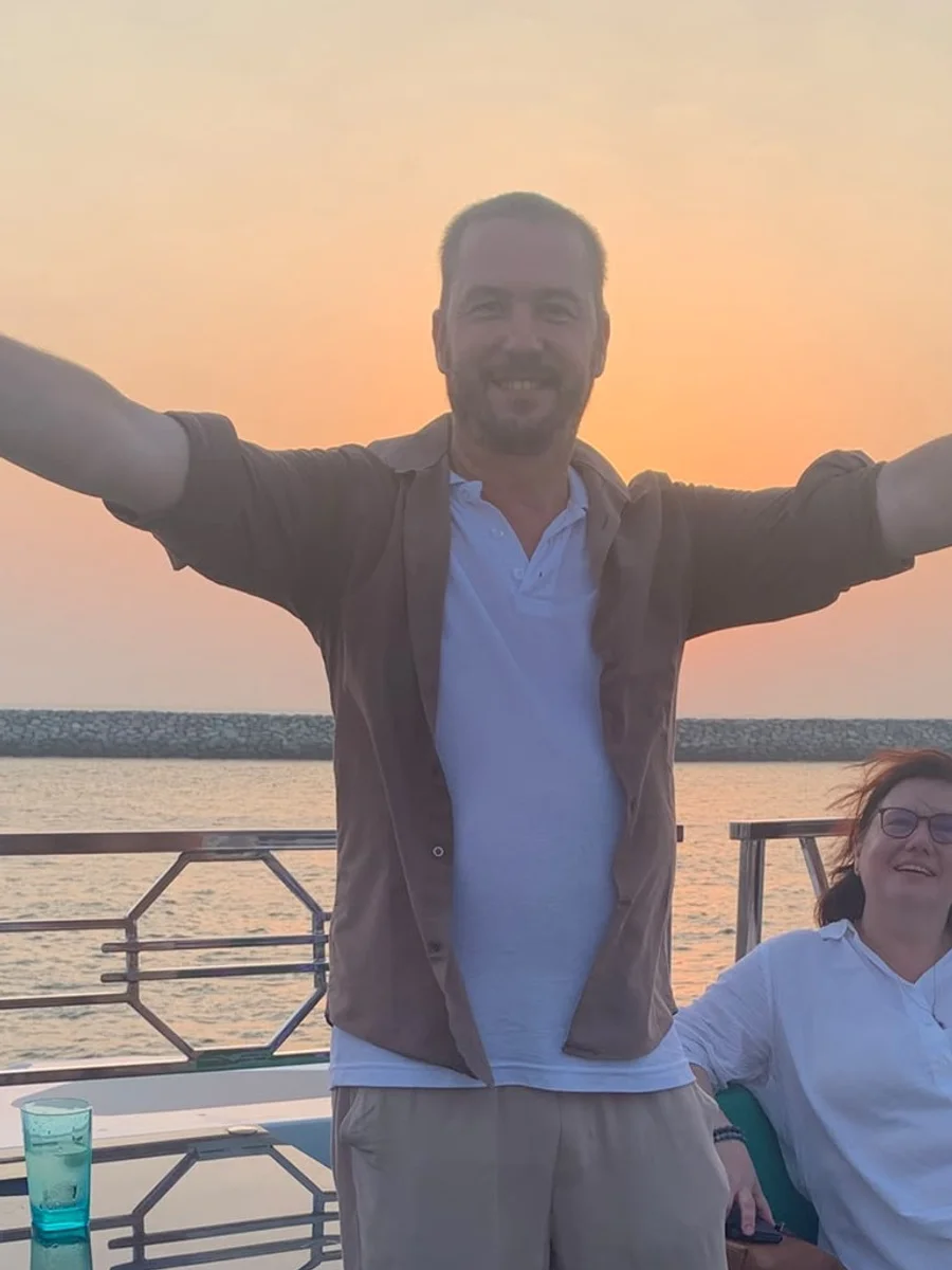 🛥️ ROYAL LOTUS – YACHT PARTY